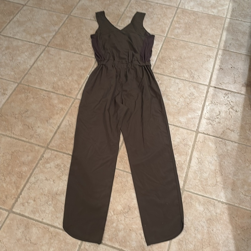 Peyton Jensen woman's deep army green jumpsuit - Picture 6 of 9
